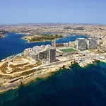 Apartment Unbeatable Location Valletta And Harbour Views Sliema