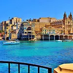 Unbeatable Location Valletta And Harbour Views Sliema