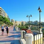 Apartment Unbeatable Location Valletta And Harbour Views *