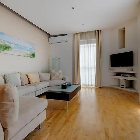 Unbeatable Location Valletta And Harbour Views *