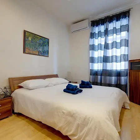 Lägenhet Unbeatable Location Valletta&harbour Views