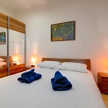 Lägenhet Unbeatable Location Valletta&harbour Views