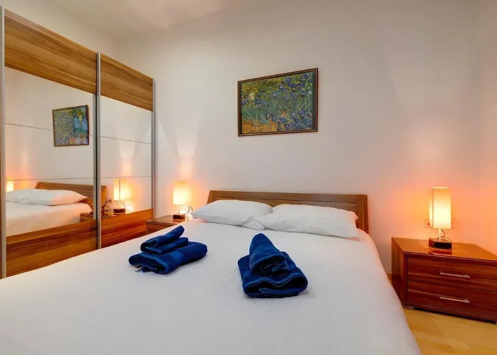 아파트 Unbeatable Location Valletta And Harbour Views