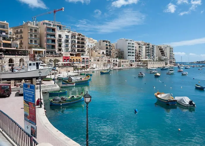 Unbeatable Location Valletta And Harbour Views 아파트