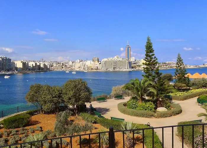 아파트 Unbeatable Location Valletta And Harbour Views *