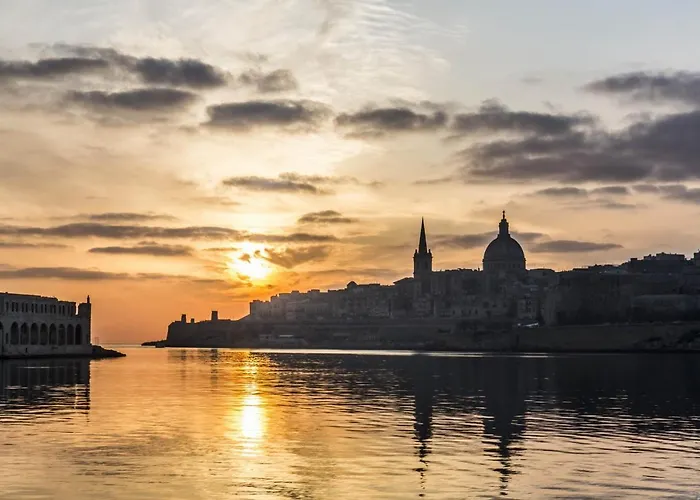 Unbeatable Location Valletta And Harbour Views