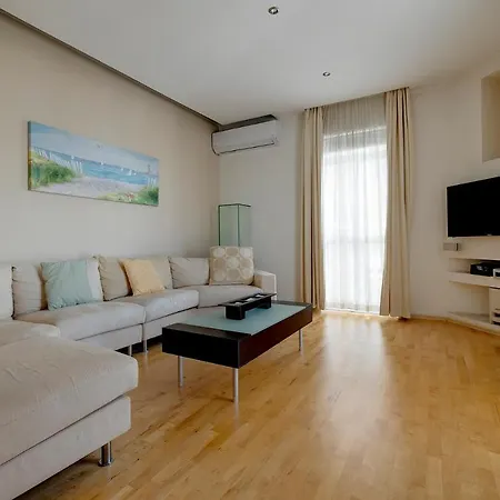 Unbeatable Location Valletta And Harbour Views 斯利马