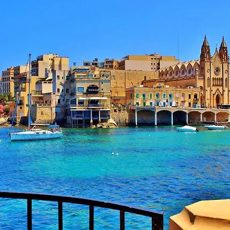 Unbeatable Location Valletta And Harbour Views 斯利马